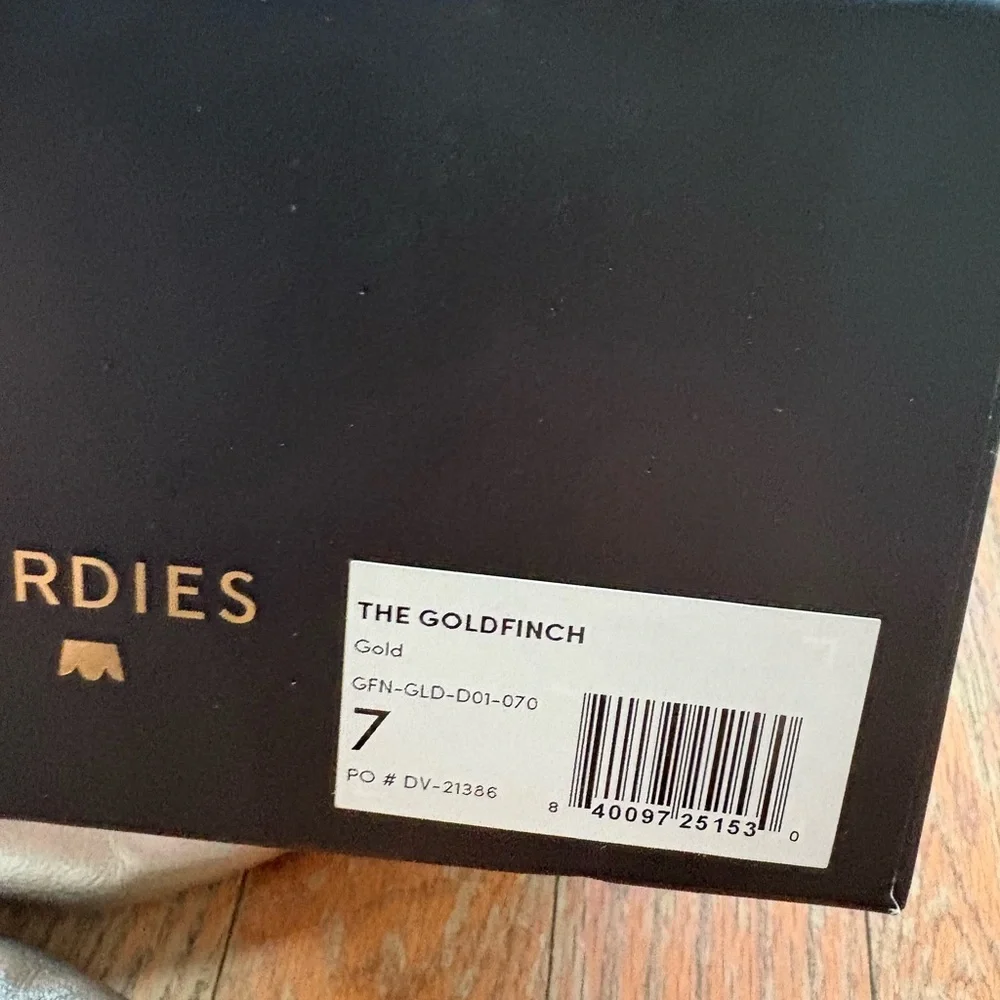 Birdies Silver Flats Sleek Minimalist Design - Picture 8 of 8